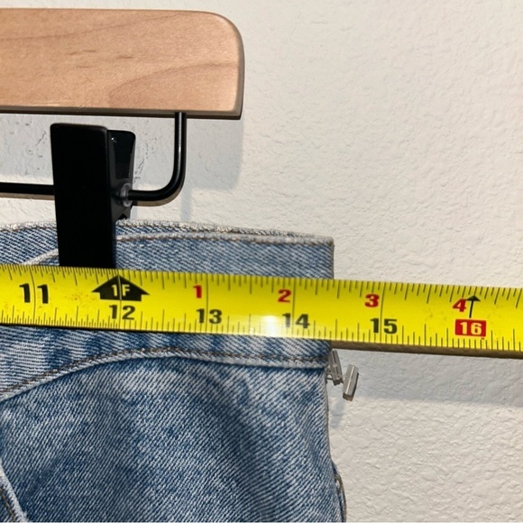 Vintage 90s Express Women’s Blue Jeans - High Rise, Slim Fit, Tapered Leg - Picture 8 of 9